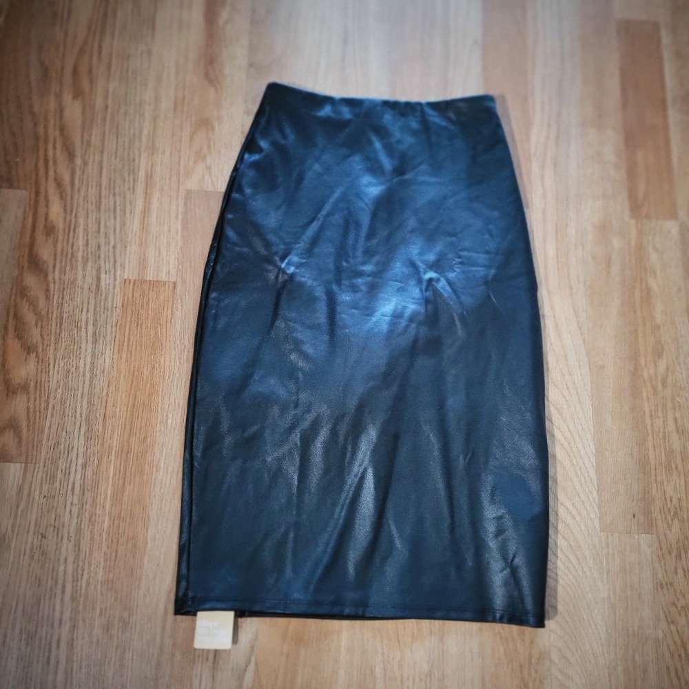 Popilush Faux Leather Midi Skirt Black Built-In Shapewear Slit Pencil Medium NWT - Picture 5 of 8